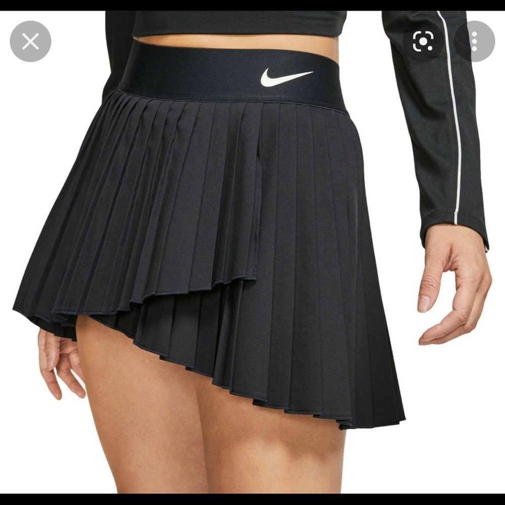 Skort - Picture 3 of 3